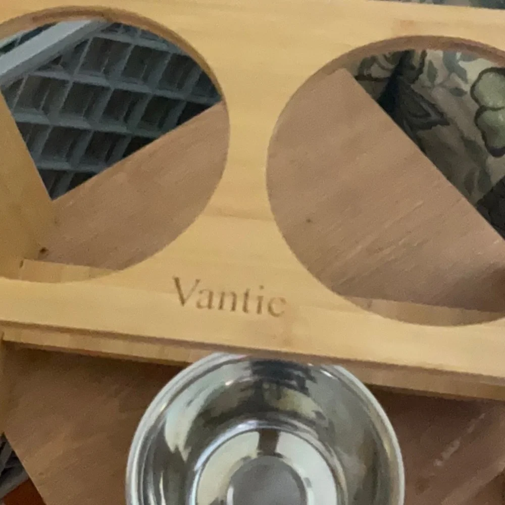 Vantic Bamboo Pet Feeder with Stainless Steel Bowls